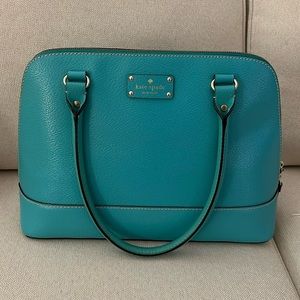 Kate Spade NWOT Green Zippered Shoulder Bag.